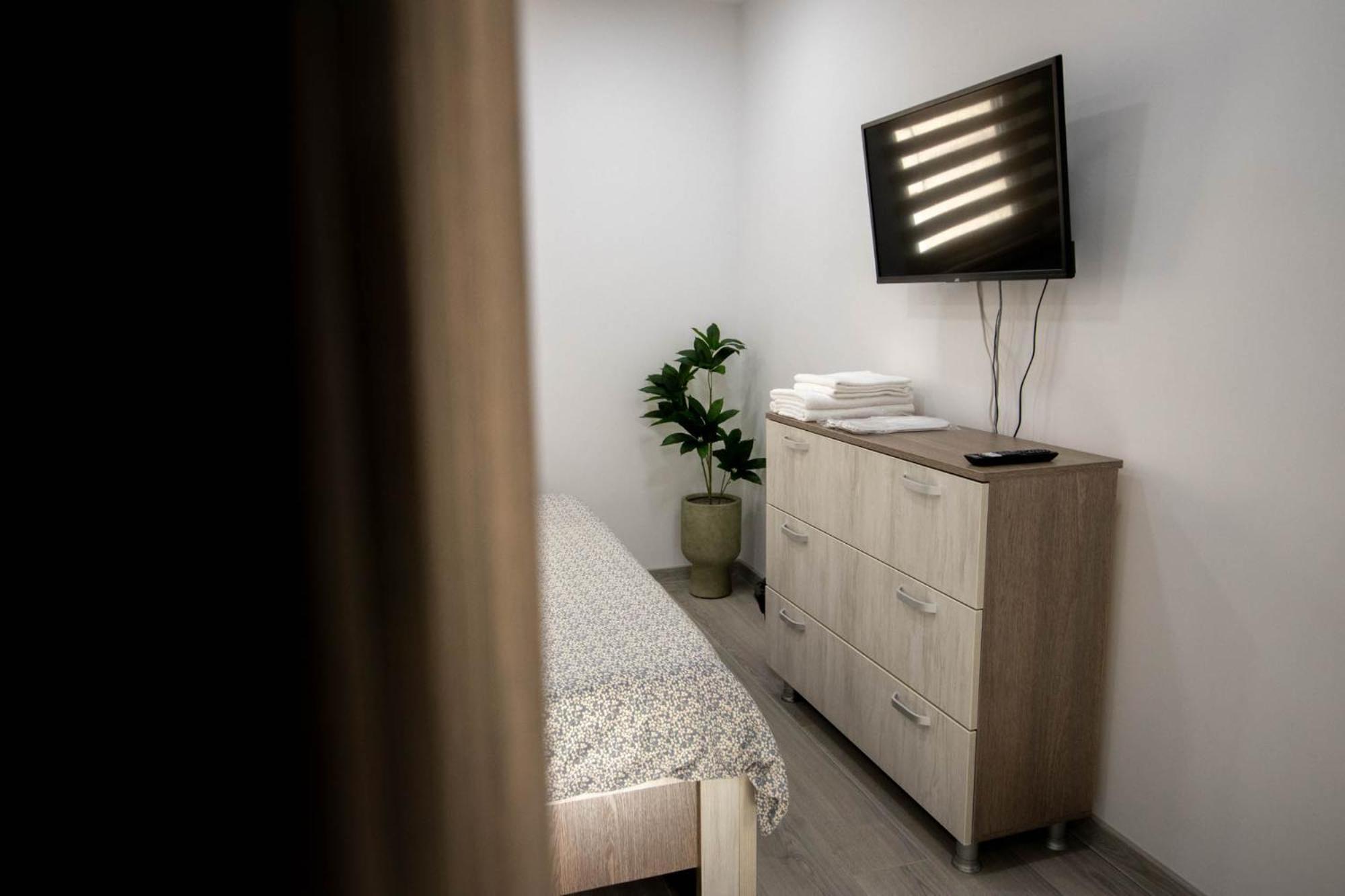 Astar Apartments - Executive Rădăuţi Kültér fotó